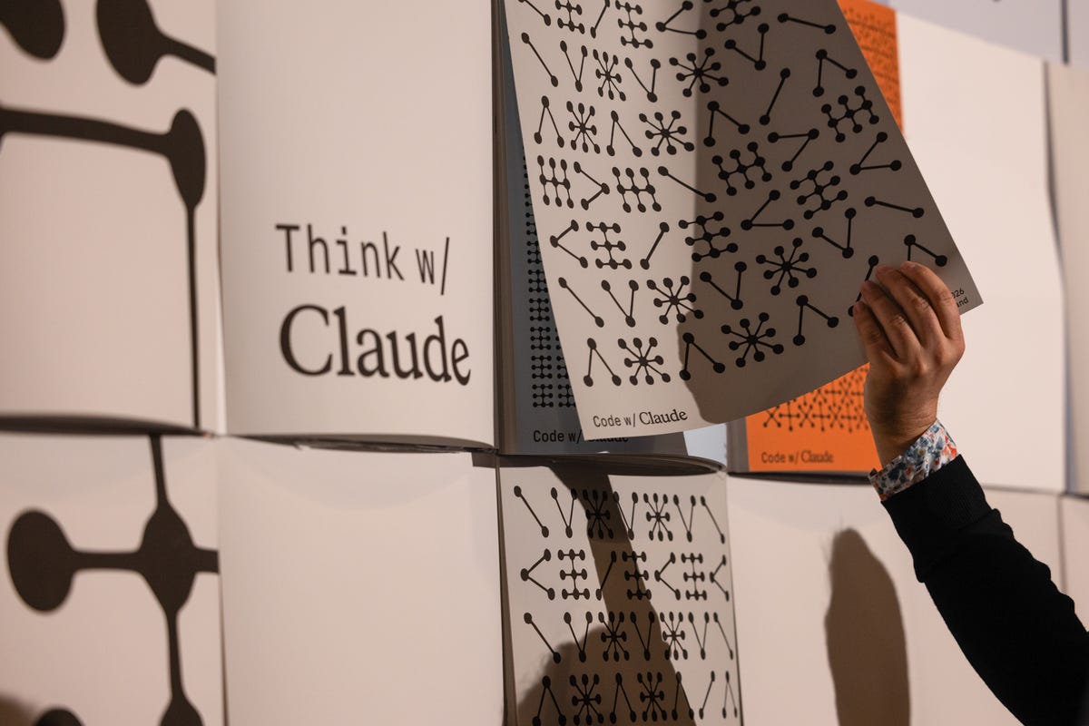Claude Code научил свои сессии переписываться: ИИ-агенты начинают координировать работу сами