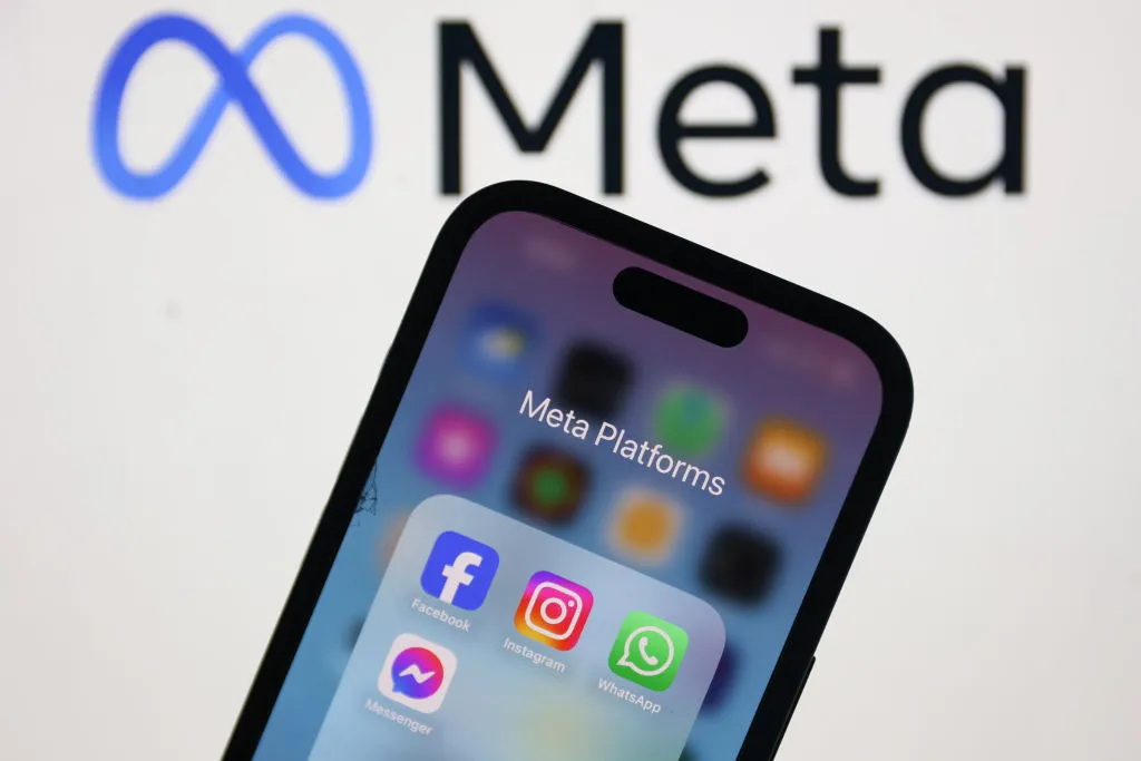 Meta будет предупреждать родителей, если подросток говорит с ИИ о самоповреждении