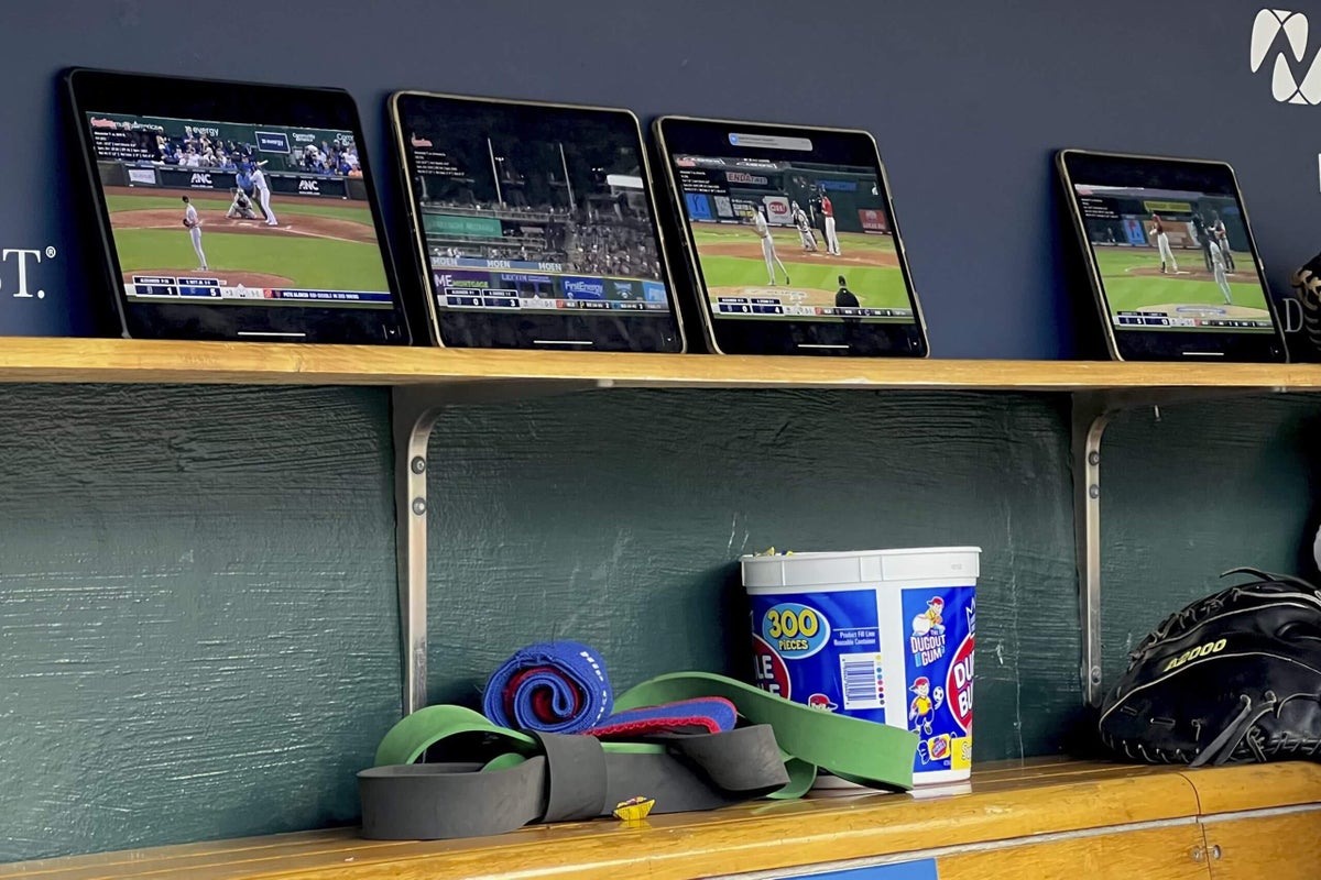 MLB запретила ИИ на тренерских iPad: бейсбол ставит границы алгоритмам во время игры