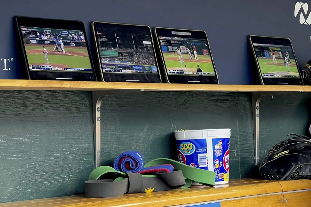 MLB запретила ИИ на тренерских iPad: бейсбол ставит границы алгоритмам во время игры