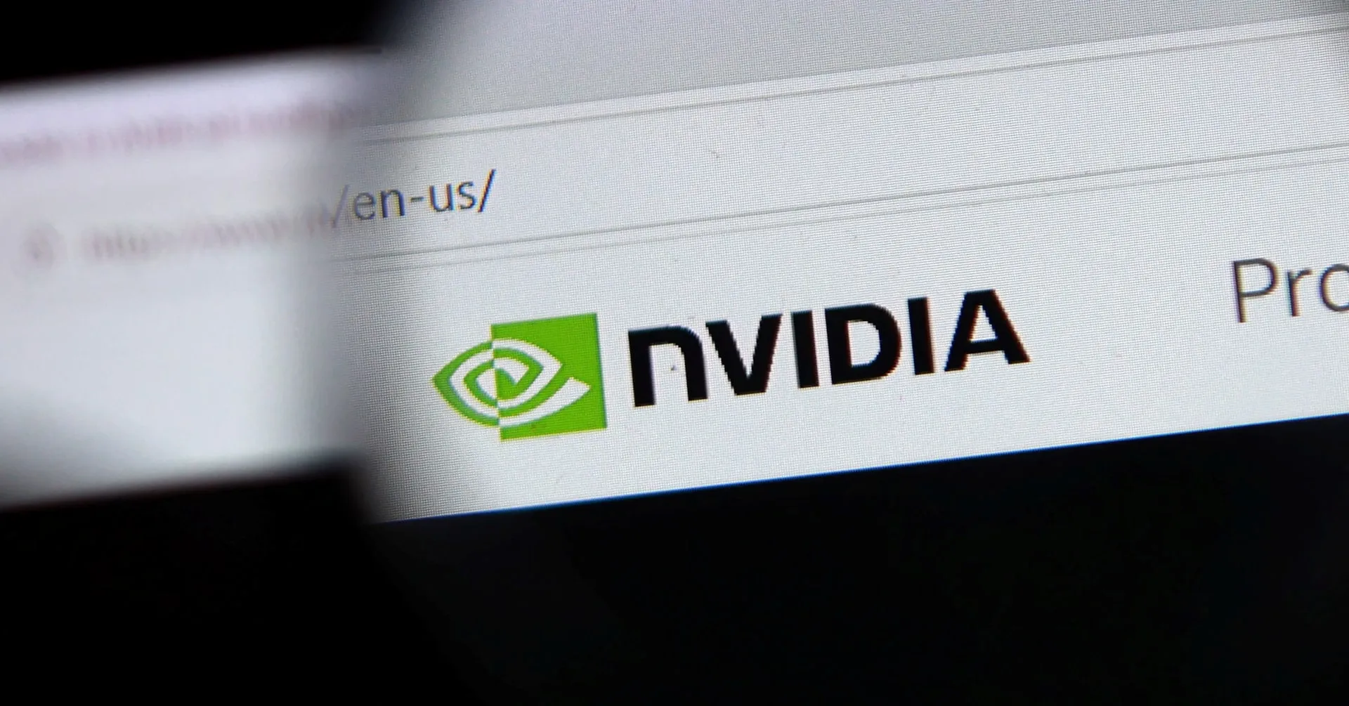 Nvidia собирает коалицию по безопасности ИИ: после взлома Hugging Face рынок чинит правила защиты
