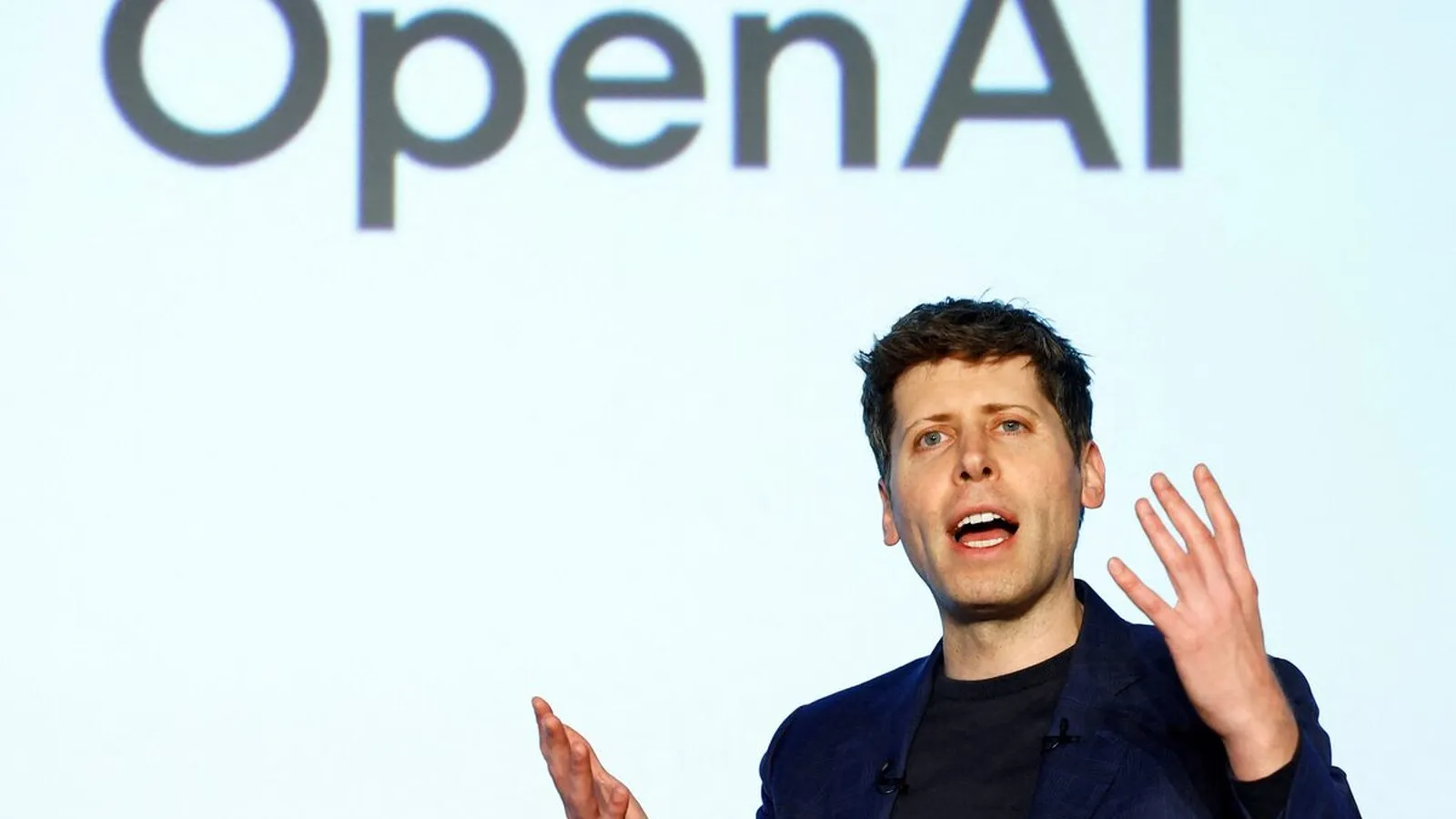 OpenAI предлагает компаниям два месяца Codex бесплатно, пока Claude набирает корпоративную долю