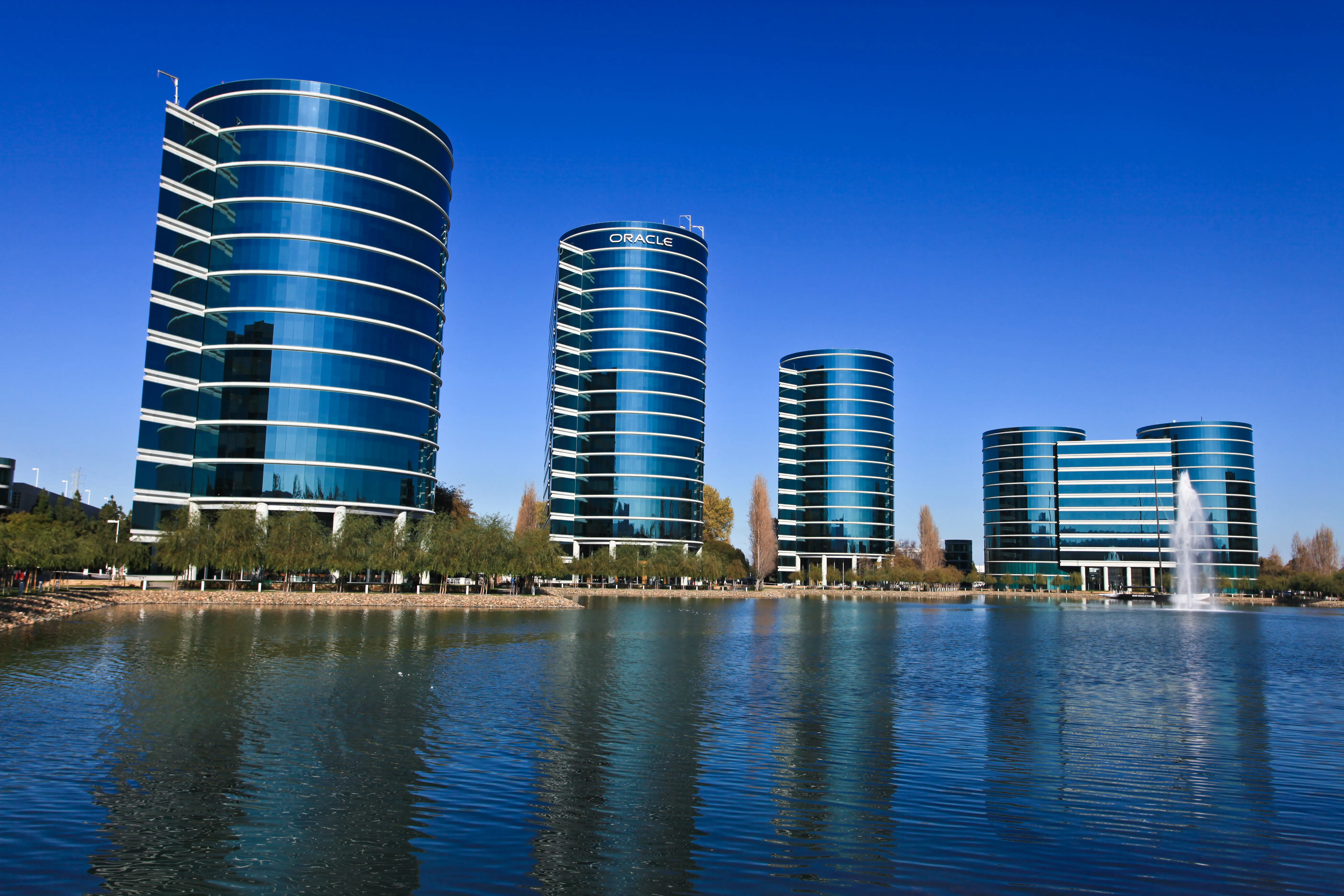 Oracle koondas 21 tuhat inimest: tehisintellekt on juba aastaaruandes näha