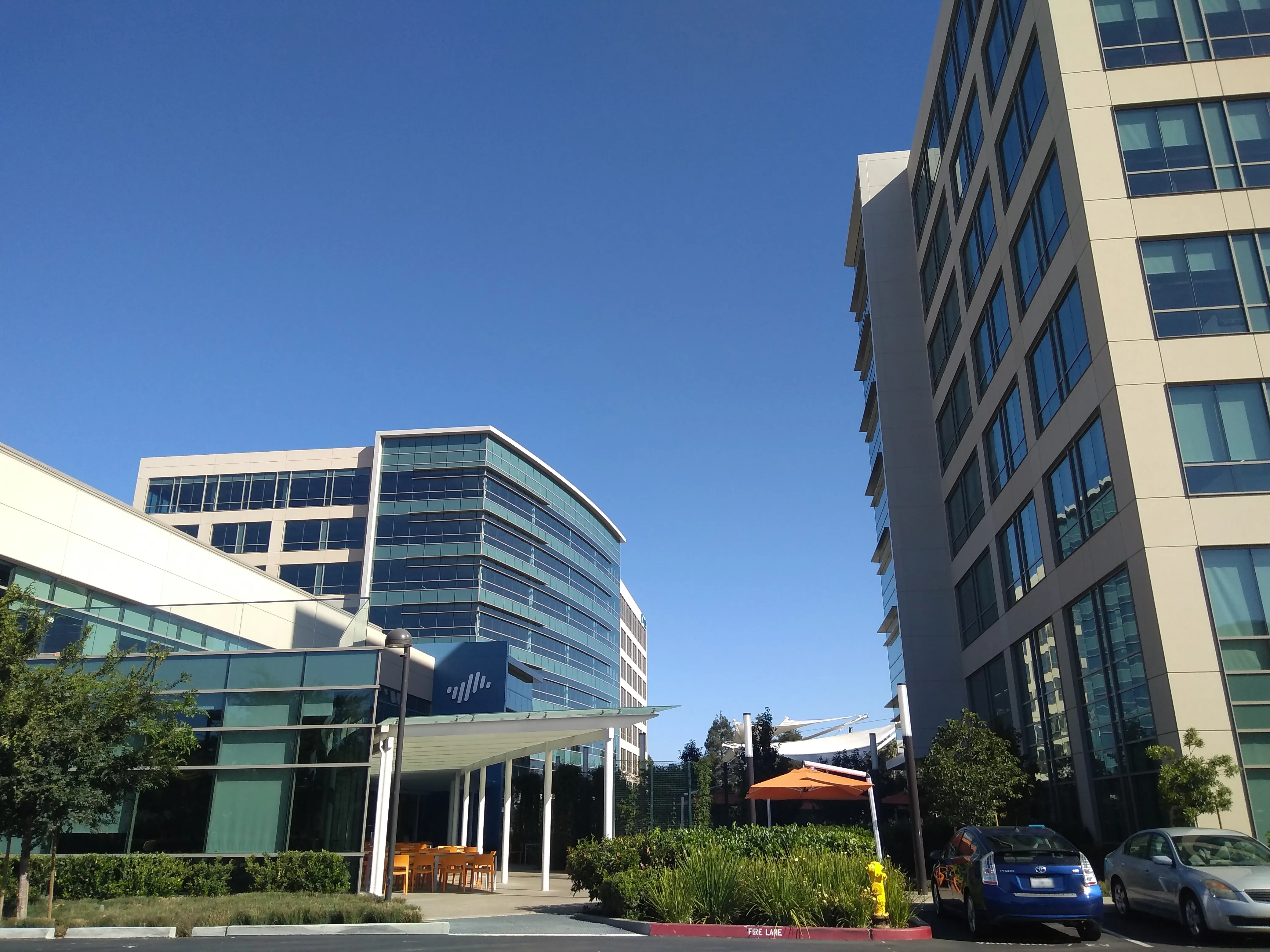 Palo Alto Networks покупает Portkey: безопасность AI-агентов становится отдельным рынком