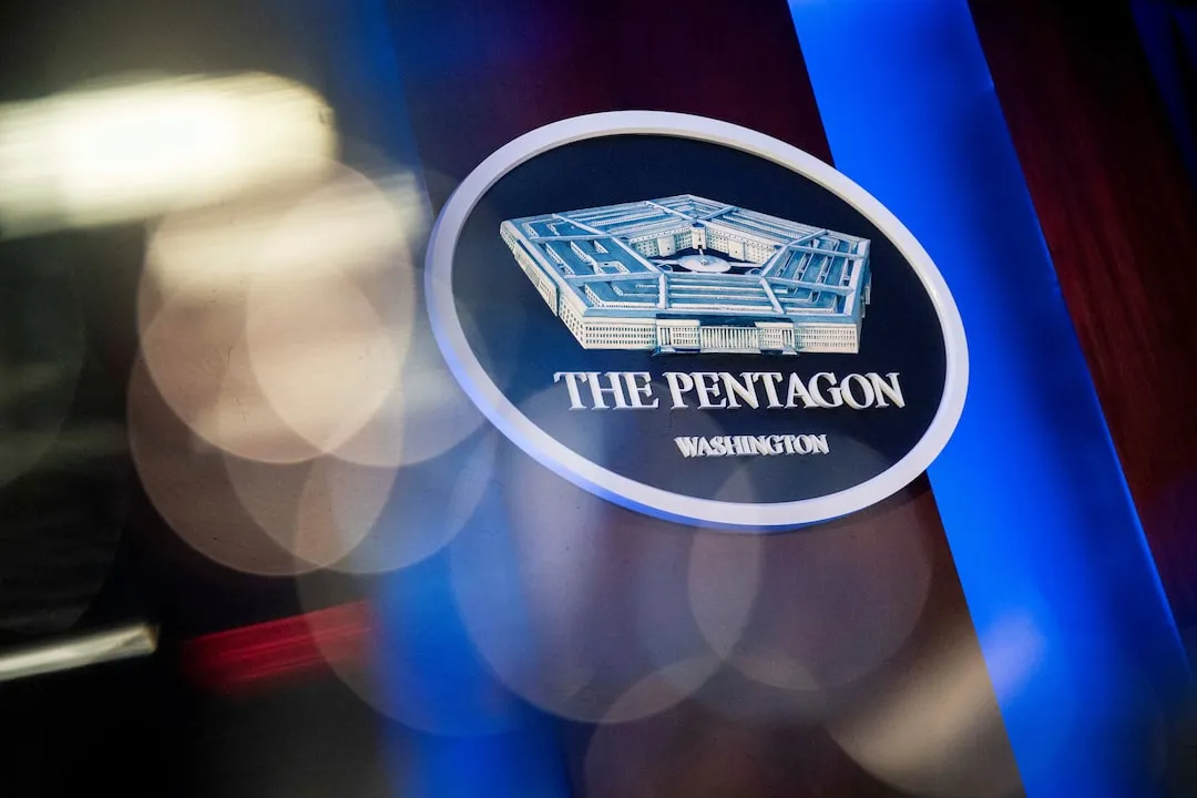 Pentagon viib eesliini tehisaru suletud sõjavõrkudesse