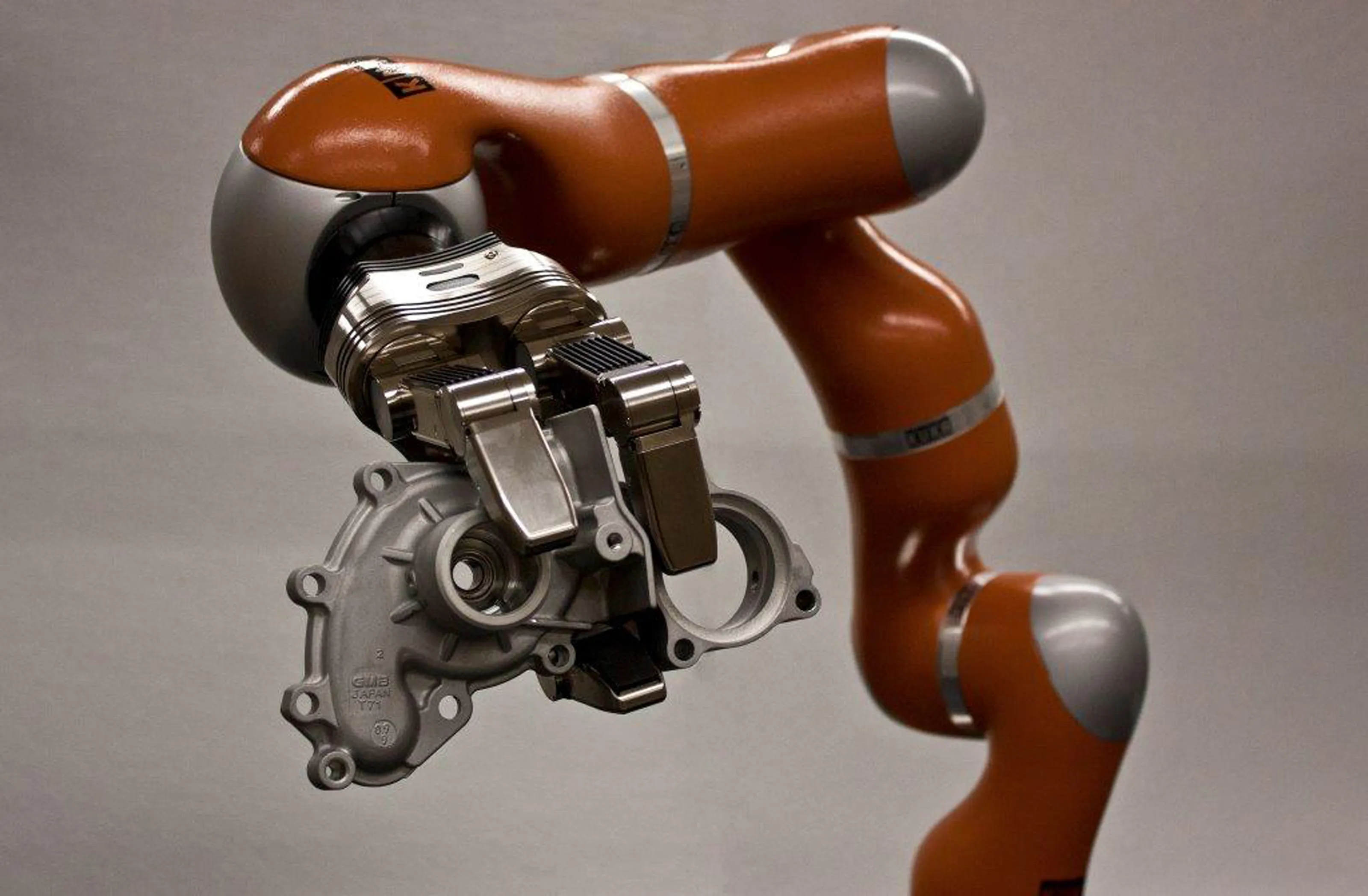 X Square Robot avaldas avatud mudeli pärisrobotite juhtimiseks