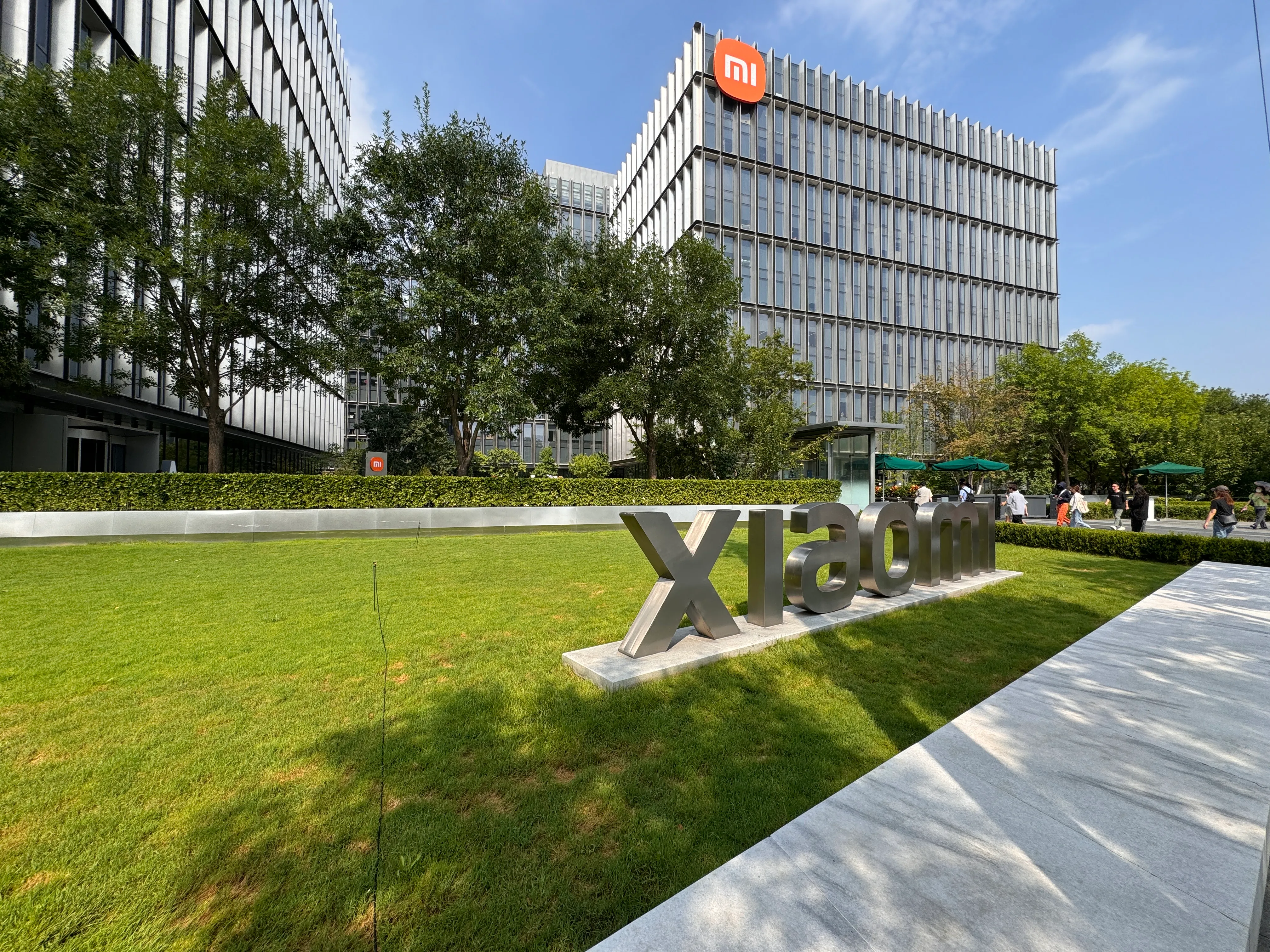 Xiaomi открыла MiMo Code: китайская гонка ИИ переходит в coding agents